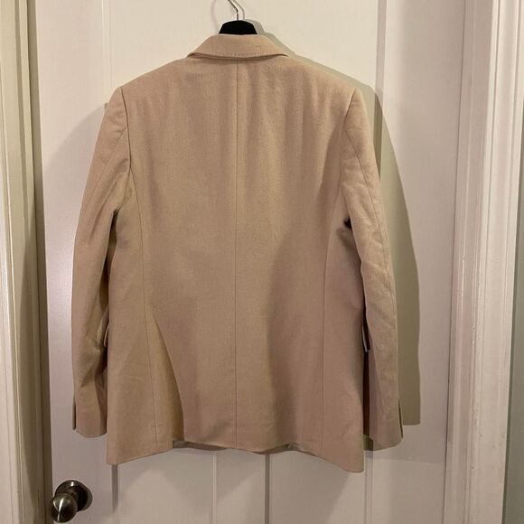 Max-mara Women's Cream and White Jacket - Picture 2 of 6